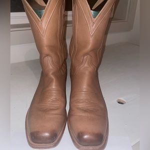 Tecovas Natural Jackson boot. Rare and no longer made. Size 12D